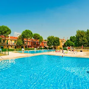 Villaggio Michelangelo , Bibione Italia